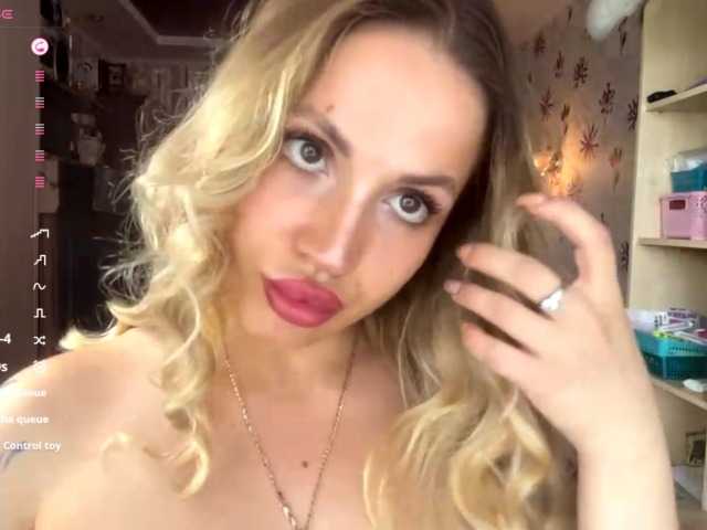 ElsyBraman free live xxx cams