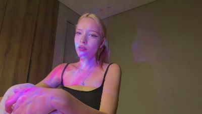 EvonTuplano free live xxx cams