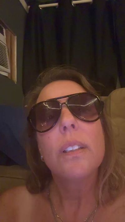 Kikilarue732 free live xxx cams