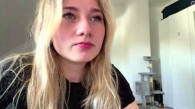 NoreneLlano free live xxx cams