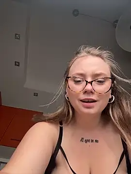 Chloetarducci free live xxx cams