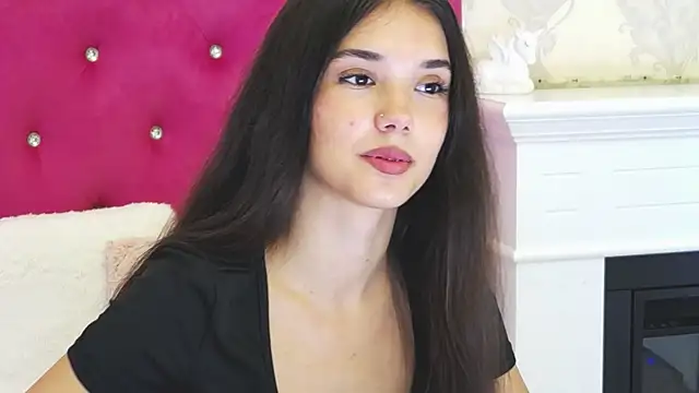 AlexisDevine free live xxx cams