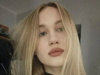 SadieTandon free live xxx cams