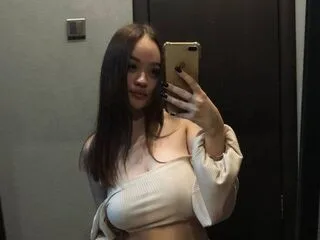 SantinaHeikes free live xxx cams