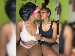 Bondeddesire free live xxx cams