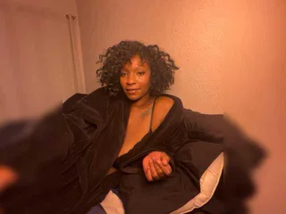 Sunnymochaqueen free live xxx cams
