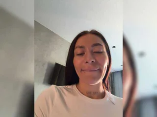 LunaDesire free live xxx cams