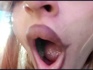 TinaTil free live xxx cams