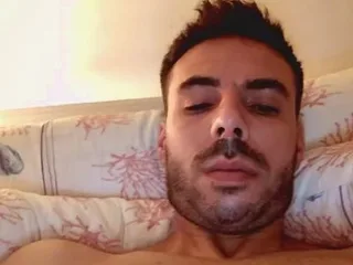 Emanuele96laur4 free live xxx cams