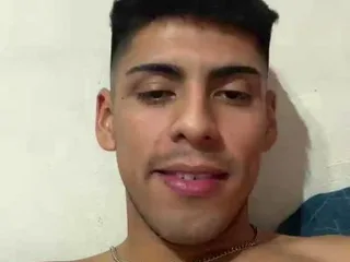 Tomy_03 free live xxx cams