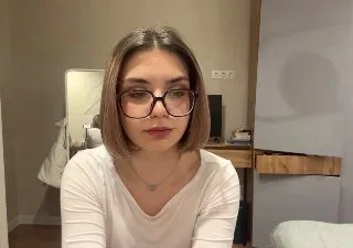 LaureneCables free live xxx cams