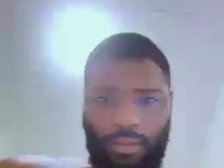 MacDaddyuncut free live xxx cams