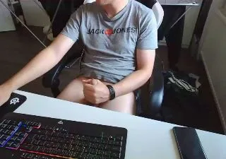 Aleex325 free live xxx cams