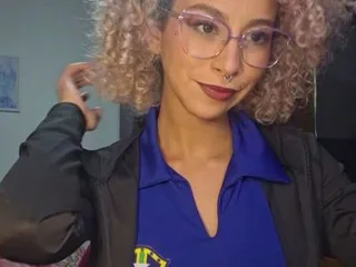 Pinkcaramel free live xxx cams