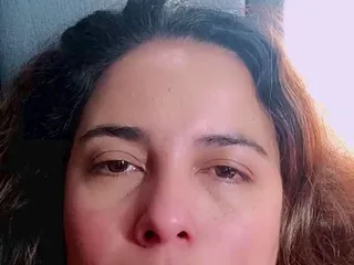 Bellajade1985 free live xxx cams