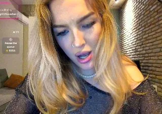 JulietaLane free live xxx cams