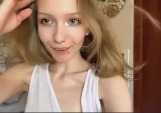 MarvaHelland free live xxx cams