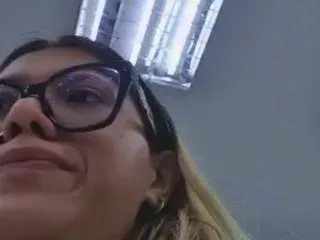 Ameliejol1 free live xxx cams
