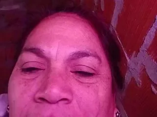 Emilse2 free live xxx cams
