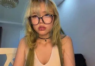 HuongZeimetz free live xxx cams