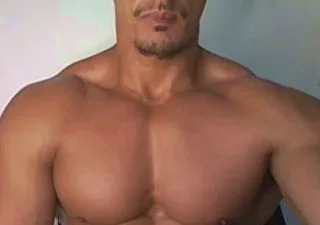 Muscleoss free live xxx cams