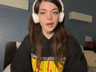 Faerie free live xxx cams