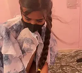 Sexykhushi041 free live xxx cams