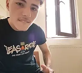 Denysio89 free live xxx cams