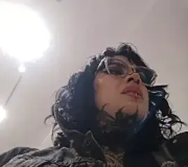Taaylor33 free live xxx cams