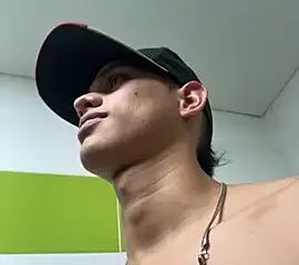 HarryGaze free live xxx cams