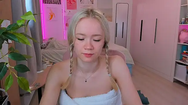Lily_Young free live xxx cams